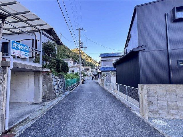 Yamabuki 5DK Detached House for Sale in Himeji, Hyogo - Thumbnail 2