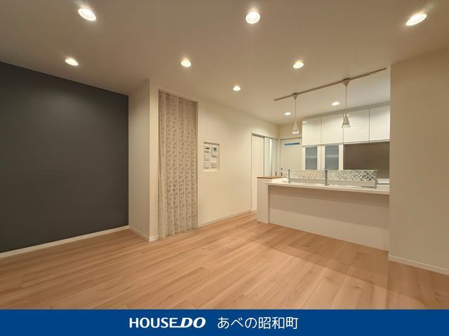 Modern 3LDK Detached House for Sale in Hirano, Osaka - Thumbnail 4