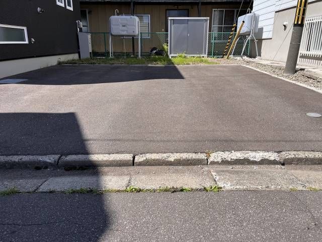 Modern 4LDK House in Hakodate with Garden and Parking for 3 - Thumbnail 3