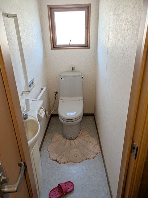 5DK Detached House for Sale in Izumi City, Osaka - Thumbnail 4