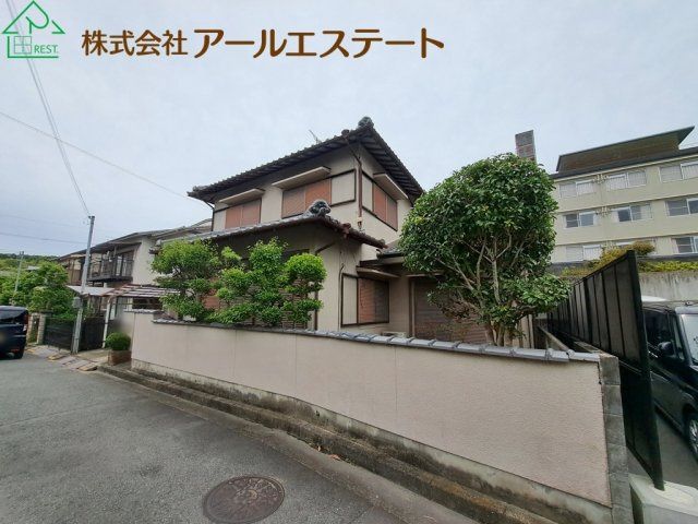 Renovated 4DK House for Sale Near Kōro Station Himeji - Thumbnail 2
