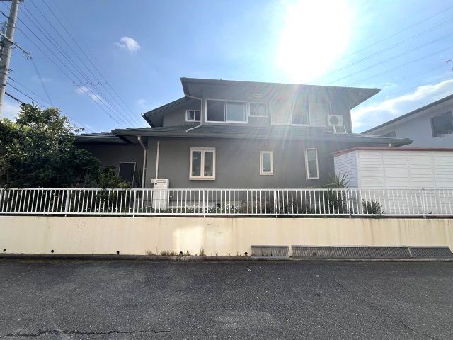 4LDK House for Sale in Kammaki-cho, Nara - 129.63 sqm - Thumbnail 2