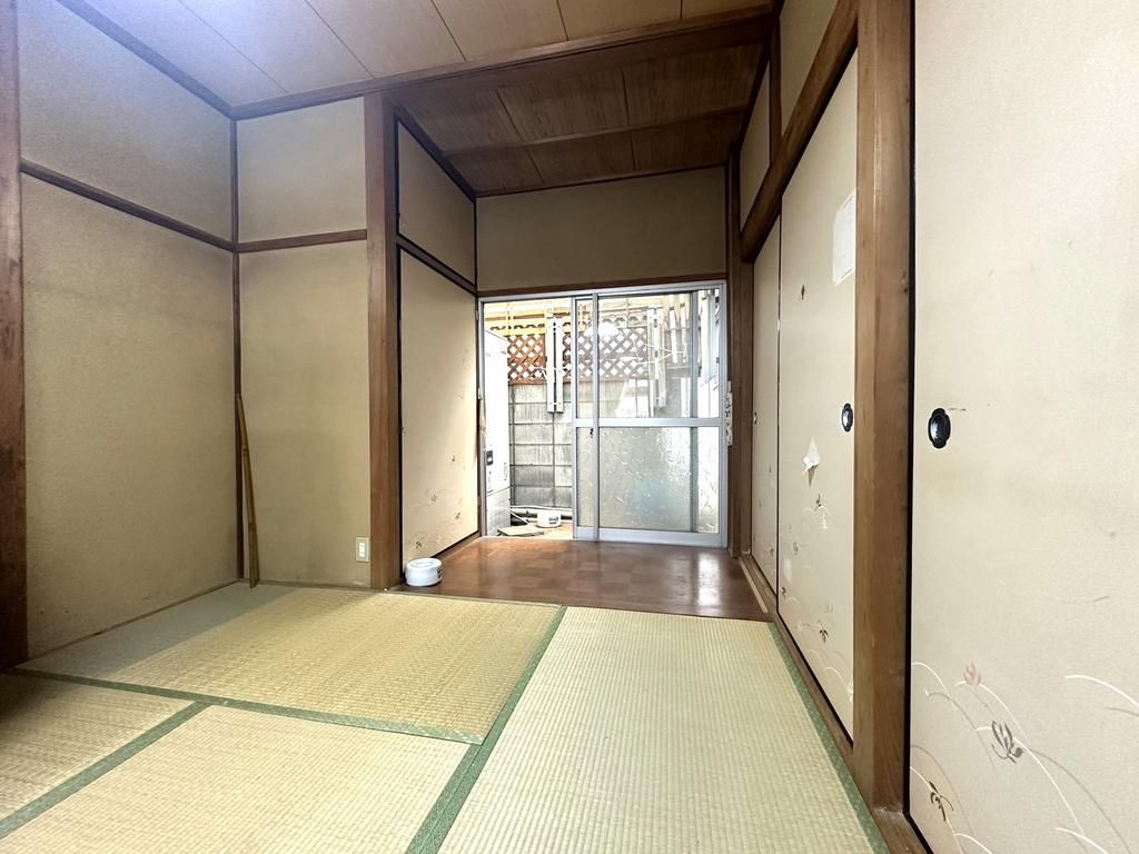 4DK Detached House for Sale in Kadoma City, Osaka - 2 Min Walk to Oowada Station - Thumbnail 3