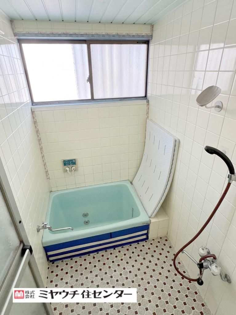 4K Detached House for Sale in Habikino, Osaka - 2 Parking Spaces - Thumbnail 4