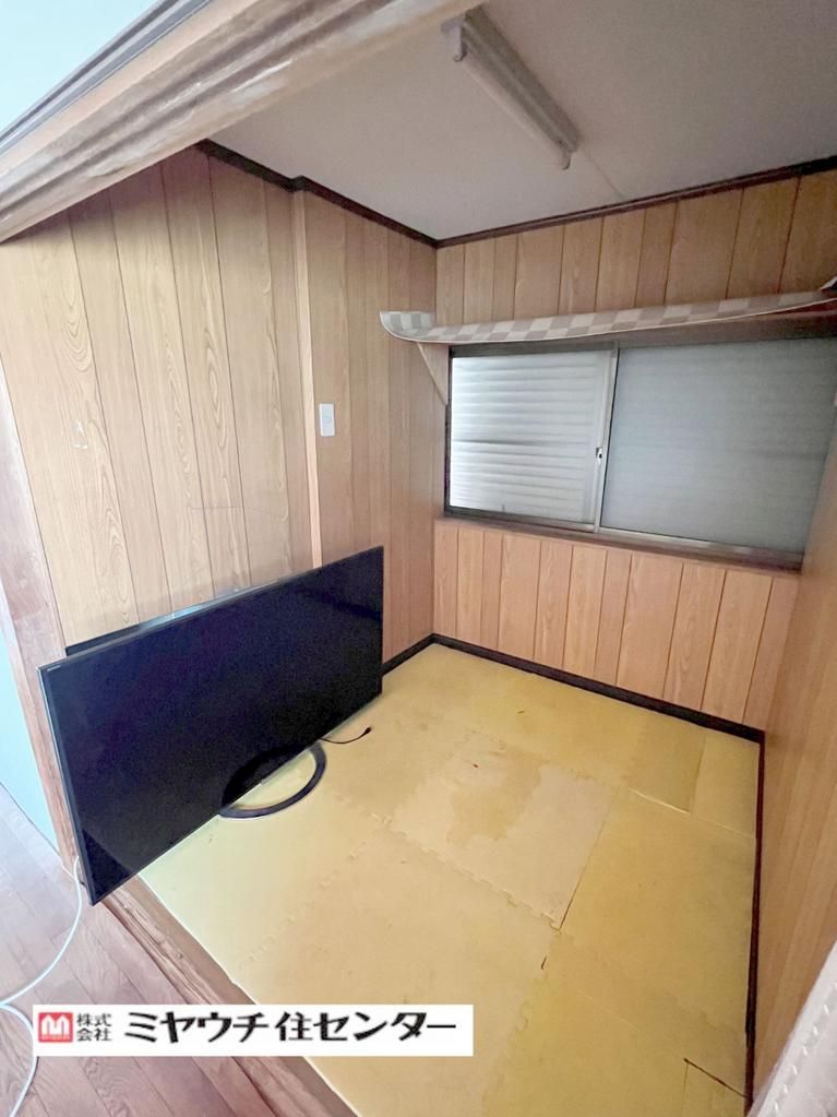 4K Detached House for Sale in Habikino, Osaka - 2 Parking Spaces - Thumbnail 3