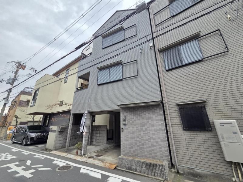 4DK Steel-Framed House for Sale in Higashi-Osaka, Osaka - Thumbnail 2