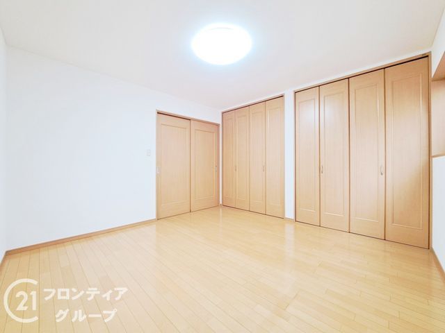 Renovated 3DK House Near Yato Station, Higashiosaka - Thumbnail 3