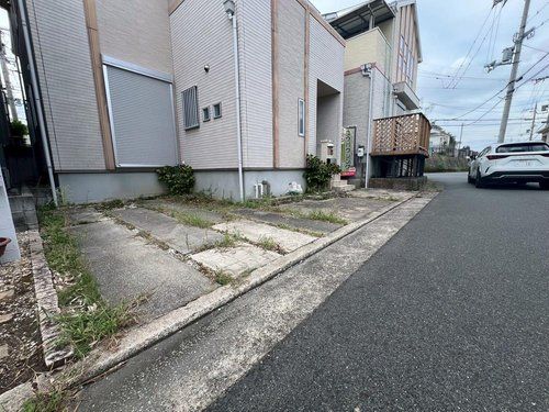 4LDK Detached House for Sale in Izumi City, Osaka - Thumbnail 2