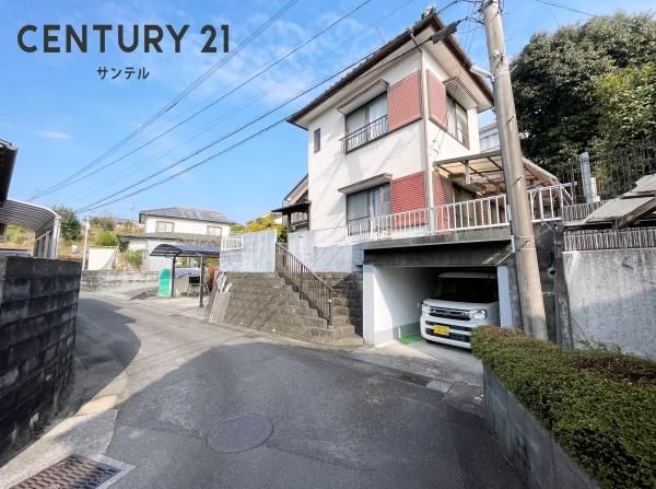 3DK Detached House for Sale in Sakuragooka-cho, Miyazaki - Thumbnail 2