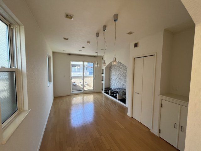 4LDK Detached House for Sale near Shimo Station, Moriguchi - Thumbnail 4