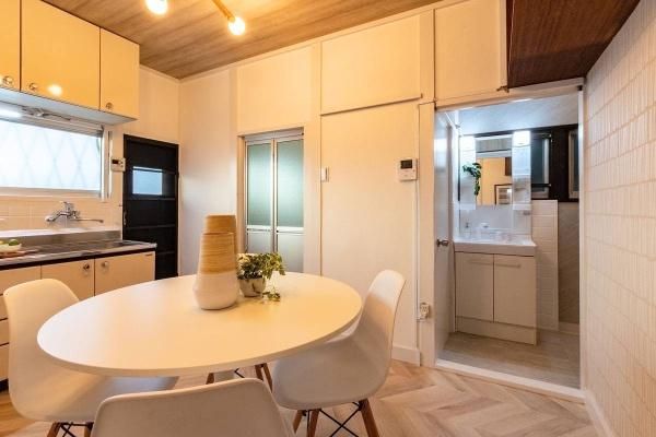 Renovated 3DK House for Sale in Kobe's Maiko District - Thumbnail 2