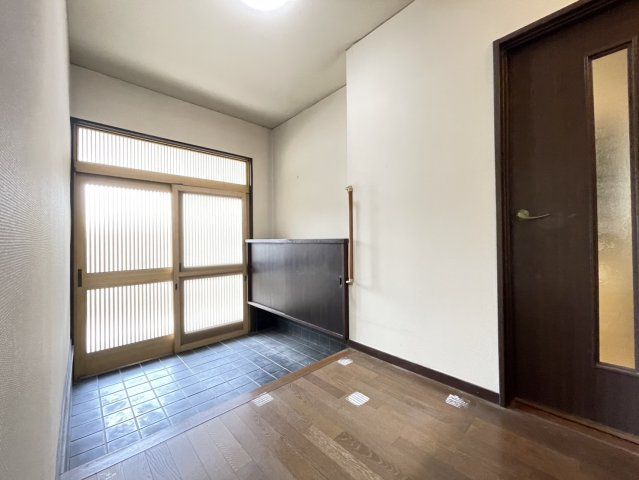 4LDK Detached House for Sale in Kobe's Kita Ward - Thumbnail 4