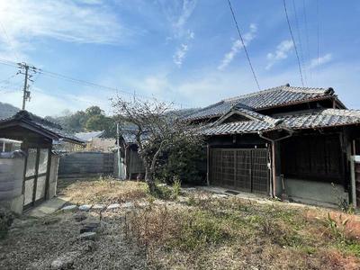 684 Close to the sea, single-story house with warehouse/Mitoyo City — Image 1, Mitoyo, Kagawa