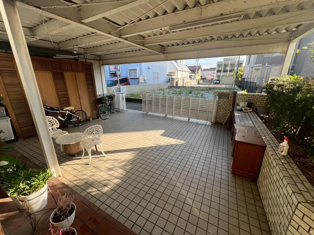 3LDK RC House with Roof Terrace in Wakayama City - Thumbnail 3