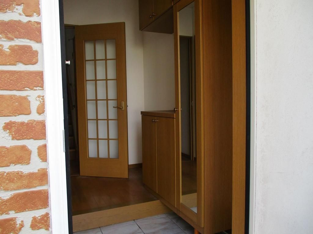 3LDK House with Sunroom for Sale in Sakai City, Fukui - Thumbnail 4