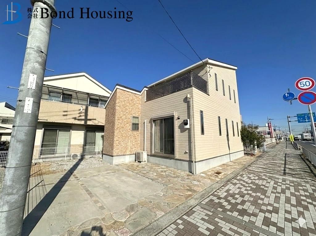 4LDK House for Sale in Akashi City, Hyogo Near Tsuchiyama Station - Thumbnail 2
