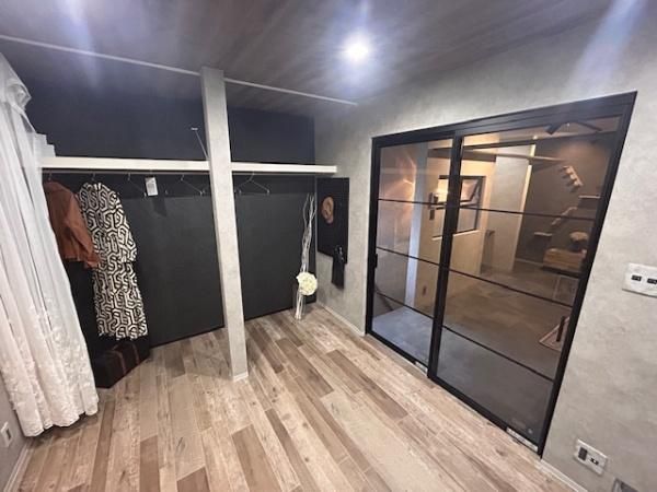 Renovated 2LDK House in Hirakata City, Osaka for Sale - Thumbnail 4