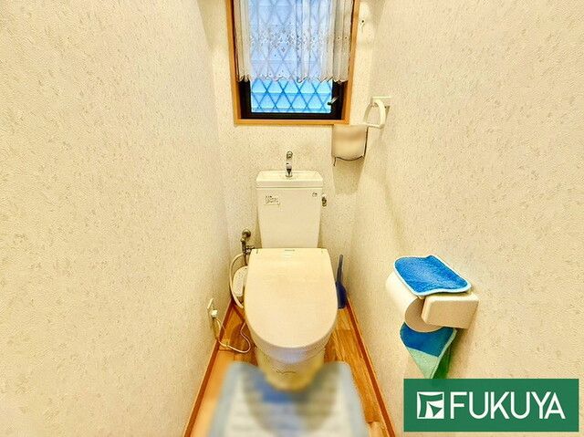 3LDK Solar-Powered House for Sale in Nagaokakyo, Kyoto - Thumbnail 2