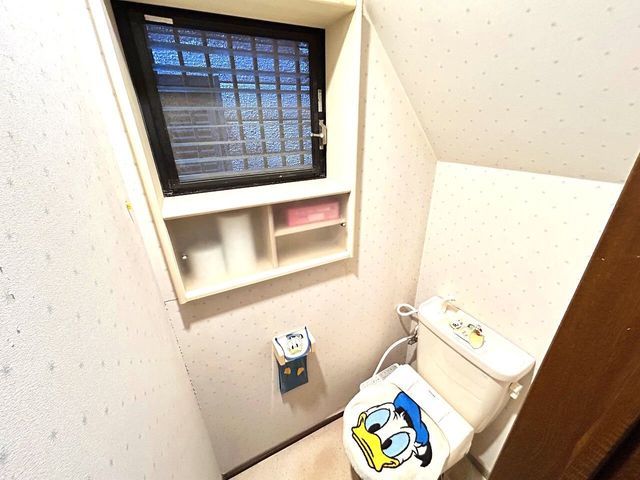 3LDK Detached House Near Neyagawa Koen Station, Osaka - Thumbnail 4