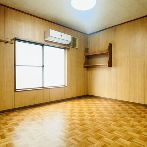 3LDK Detached House for Sale in Nishinari, Osaka - 8 Min Walk to Station - Thumbnail 2