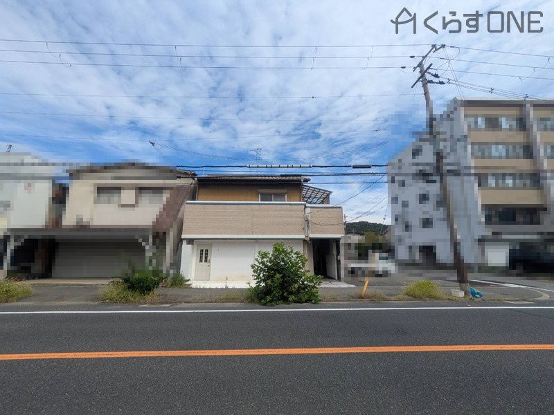 5DK House for Sale in Himeji, Hyogo - 98 sqm - Thumbnail 2