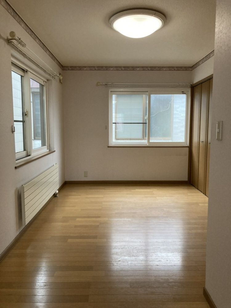 3DK Wooden House for Sale in Hakodate, Hokkaido - Thumbnail 4