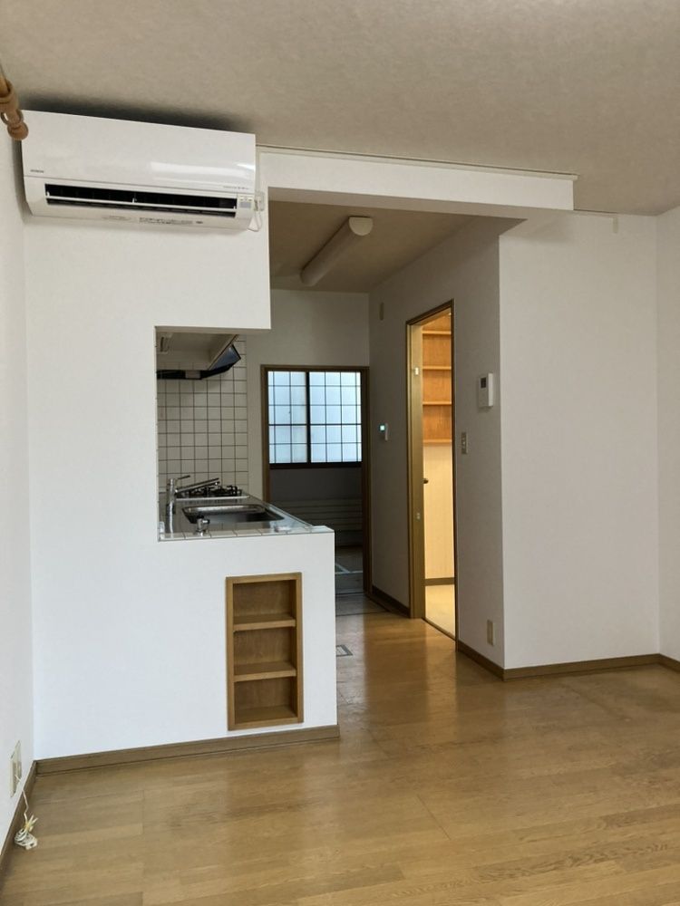 3DK Wooden House for Sale in Hakodate, Hokkaido - Thumbnail 3