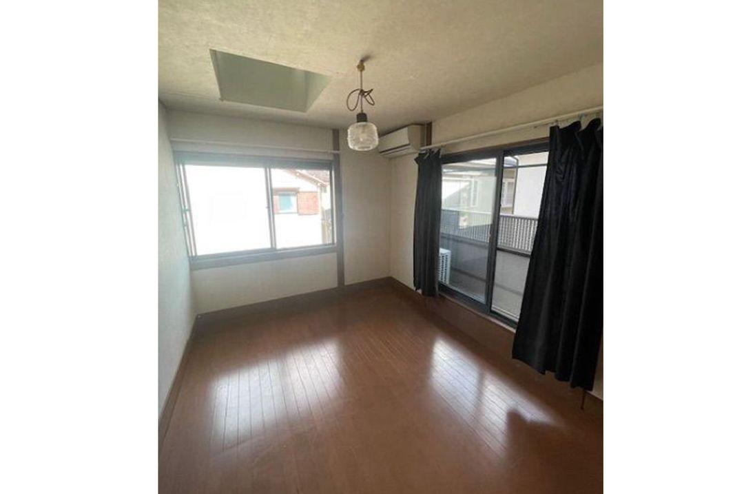 3DK Detached House for Sale near Tomiki Station, Takaishi - Thumbnail 3