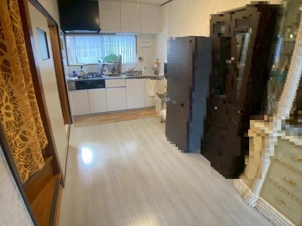 1985 4DK Detached House for Sale in Higashi-Osaka, Osaka - Thumbnail 4
