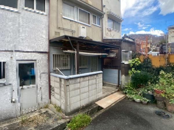 1985 4DK Detached House for Sale in Higashi-Osaka, Osaka - Thumbnail 3