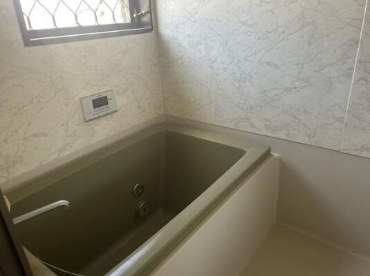 6LDK Used House for Sale in Wakayama City, Wakayama - Thumbnail 4
