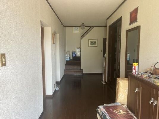 6LDK Used House for Sale in Wakayama City, Wakayama - Thumbnail 2