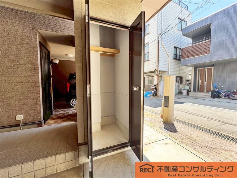 Renovated 2LDK House near Oishi Station, Kobe Nada Ward - Thumbnail 4