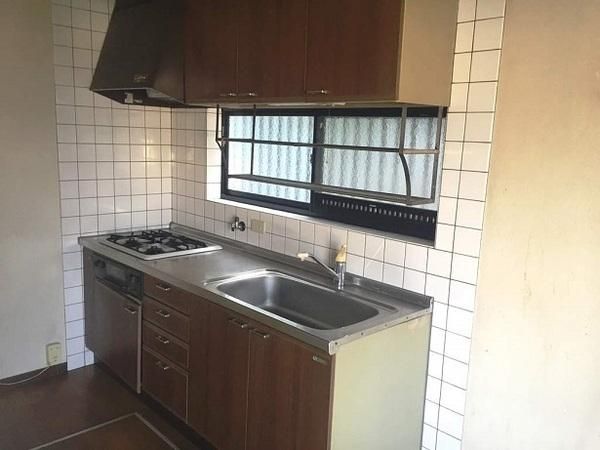 4LDK Detached House for Sale in Kainan, Wakayama - Thumbnail 3