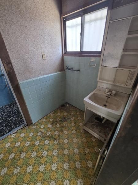 5DK Wooden House for Sale in Taishi Town, Hyogo - 99.35 sqm - Thumbnail 4