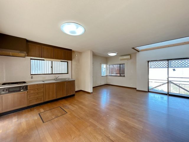 4SLDK Renovated House for Sale in Iga City, Mie - Thumbnail 2
