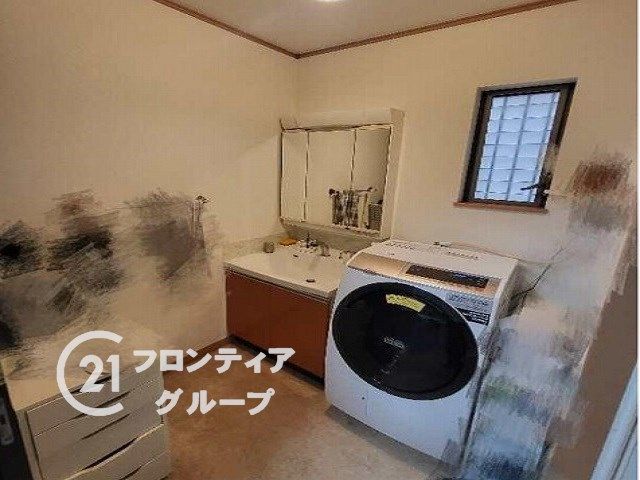 3LDK Detached House for Sale near Kita-Hanada Station, Sakai - Thumbnail 3