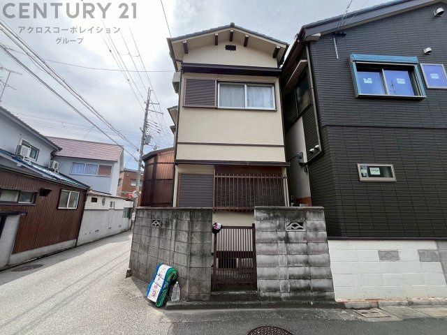 2LDK House for Sale in Itami City, Hyogo - Thumbnail 3