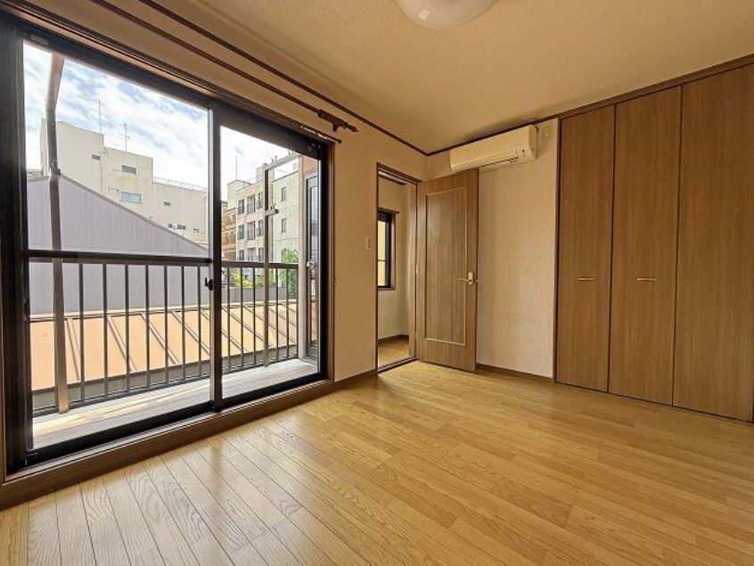 9LDK Steel-Frame House for Sale Near Gojo Station, Kyoto - Thumbnail 2