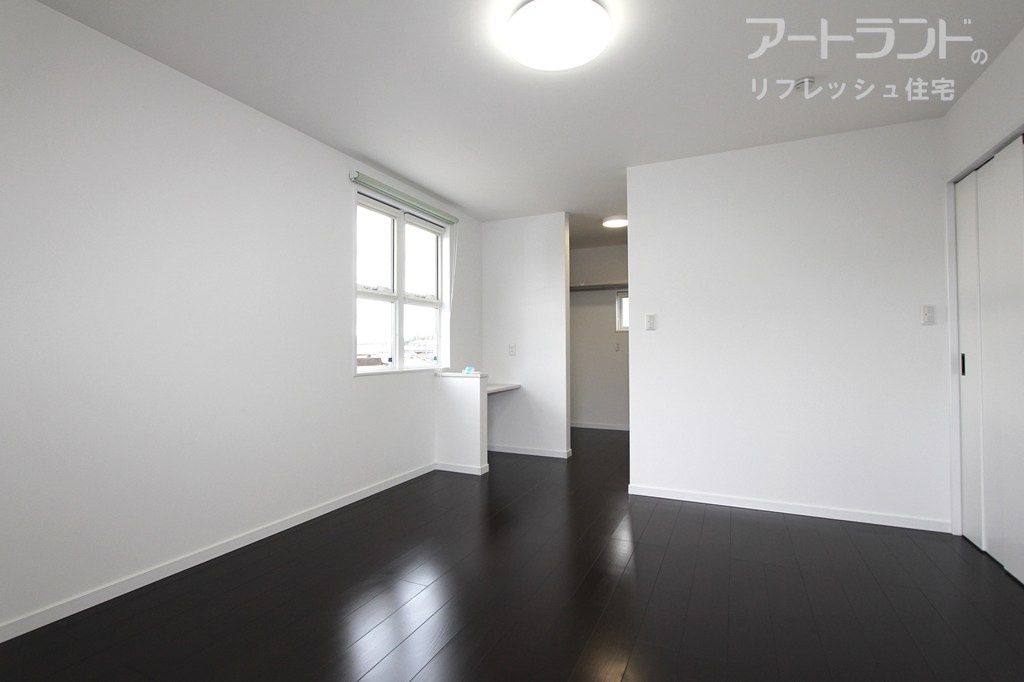 Renovated 4SLDK House with Parking & 5-Year Warranty in Tatsuno - Thumbnail 4