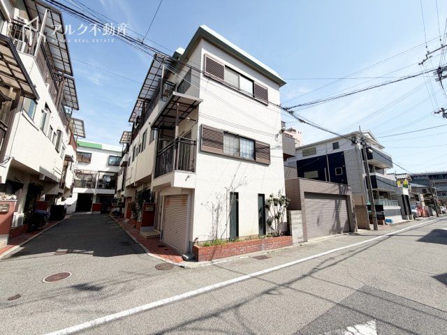 Renovated 4K House Near Koshien Station, Nishinomiya - Thumbnail 2