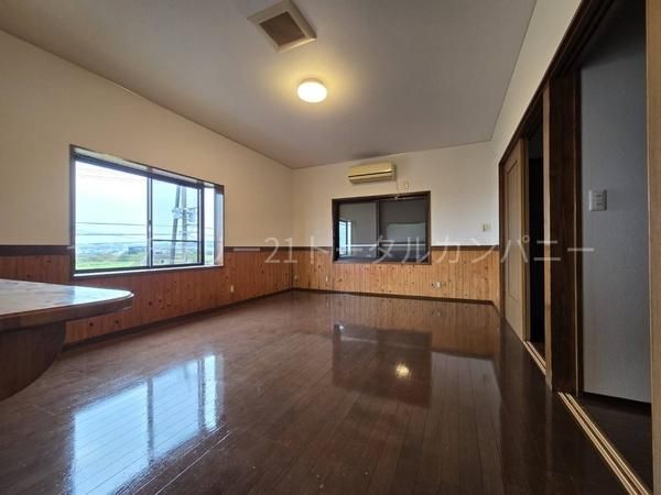 5LDK House for Sale in Mimata-cho, Miyazaki - 167.92 sqm - Thumbnail 4