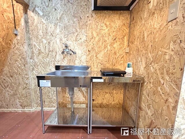 Renovated 1K Terrace House for Sale Near Shinodayama Station, Izumi - Thumbnail 4