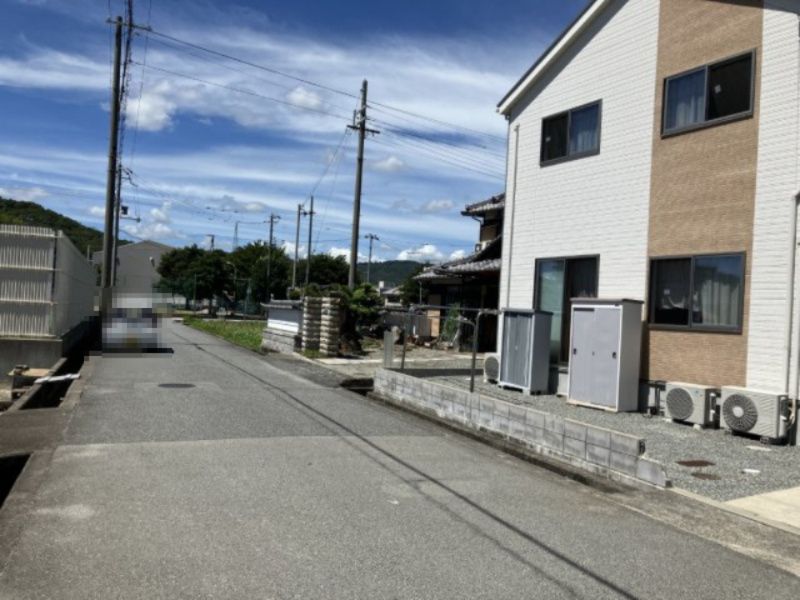 4LDK Modern House in Himeji with 4 Parking Spaces, Built 2018 - Thumbnail 4