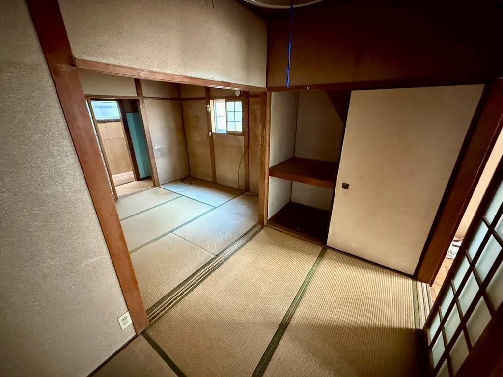 2.8 Million Yen Vacant House in Matsubara, Osaka - 4K Layout - Thumbnail 3