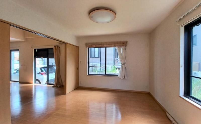 MISAWA HOME Smustock 4LDK House for Sale in Kobe Tarumi - Thumbnail 3