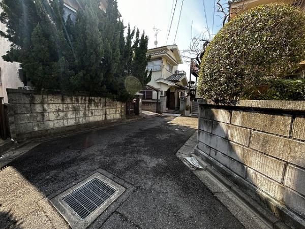 4LDK Detached House for Sale in Matsubara, Osaka - Thumbnail 3
