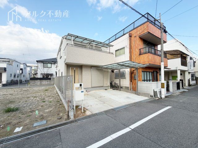 Modern 3LDK House in Amagasaki with Solar Panels & All-Electric - Thumbnail 2