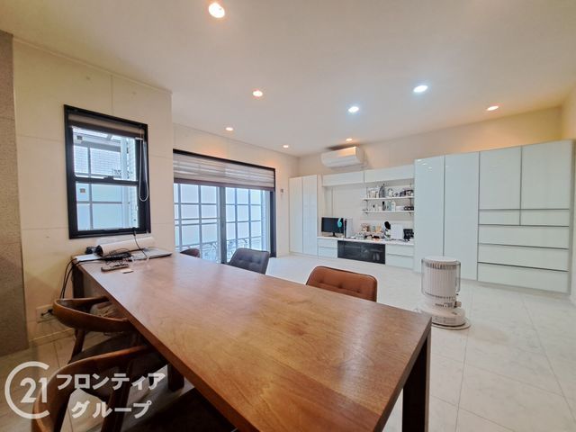 2LDK House for Sale in Sakurai City, Nara - 96.05sqm - Thumbnail 4