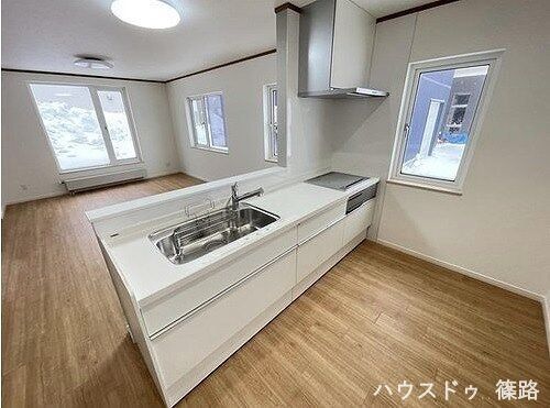 Renovated 4SLDK House with Solar Power in Ishikari, Hokkaido - Thumbnail 4